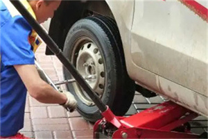 兴山区附近拖车24小时服务热线电话